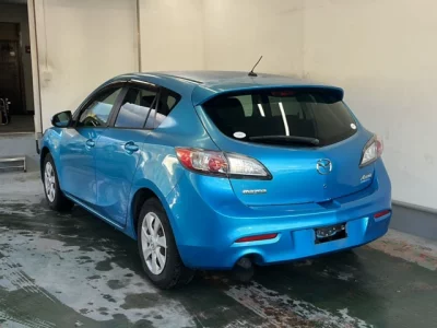 Mazda AXELA  с аукциона в Японии