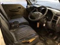 Mazda BONGO лот № 1005 оценка 3.5  с аукциона в Японии 4