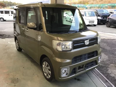 Daihatsu WAKE