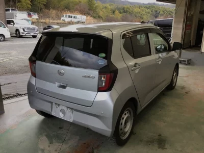 Daihatsu MIRA E S