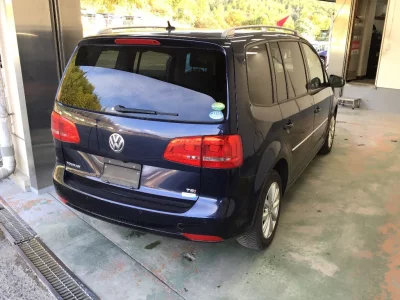 Volkswagen GOLF TOURAN
