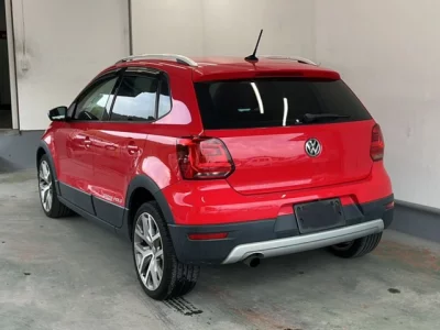 Volkswagen CROSS POLO