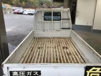 Mazda BONGO лот № 7570 оценка 3.5  с аукциона в Японии 6