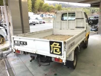 Mazda BONGO лот № 7570 оценка 3.5  с аукциона в Японии 3