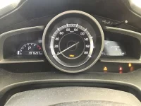 Mazda AXELA лот № 7580 оценка 3.5  с аукциона в Японии 7