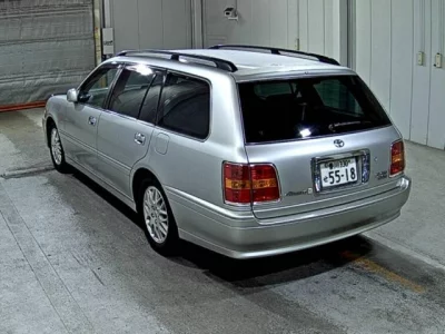 Toyota CROWN ESTATE