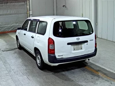Toyota PROBOX  с аукциона в Японии