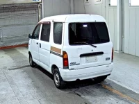 Daihatsu HIJET VAN лот № 8679 оценка 3.5  с аукциона в Японии 1