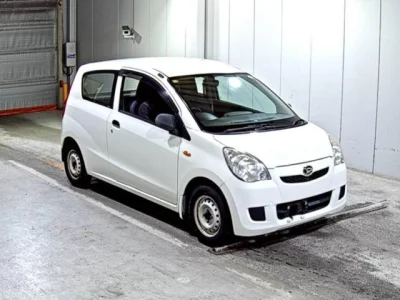 Daihatsu MIRA  с аукциона в Японии