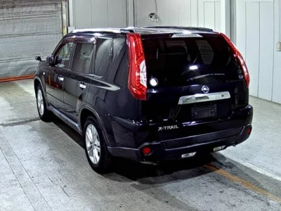 Nissan X-TRAIL  с аукциона в Японии