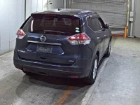 Nissan X-TRAIL лот № 4501 оценка 3.5  с аукциона в Японии 4