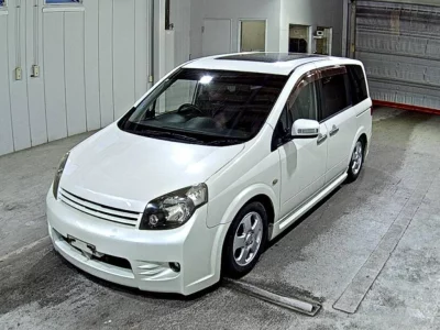 Nissan LAFESTA