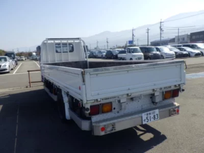 Nissan ATLAS  с аукциона в Японии