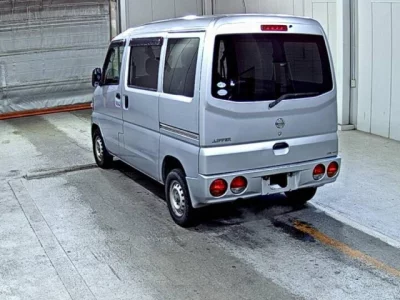 Nissan CLIPPER VAN