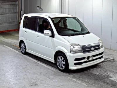 Daihatsu MOVE  с аукциона в Японии