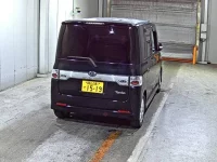 Daihatsu TANTO лот № 8686 оценка 3.5  с аукциона в Японии 4