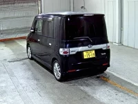 Daihatsu TANTO лот № 8686 оценка 3.5  с аукциона в Японии 1