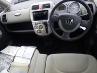 Honda LIFE лот № 4597 оценка 3.5  с аукциона в Японии 2