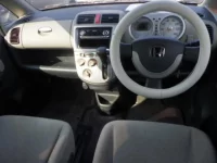 Honda LIFE лот № 8636 оценка 3.5  с аукциона в Японии 2