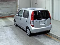 Honda LIFE лот № 8638 оценка R  с аукциона в Японии 1