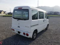 Mitsubishi MINICAB VAN лот № 6033 оценка R  с аукциона в Японии 4