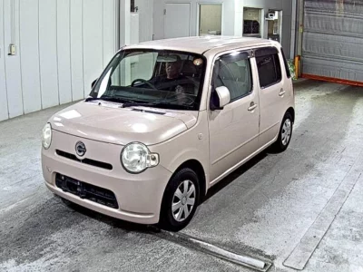 Daihatsu MIRA  с аукциона в Японии