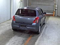 Suzuki SWIFT лот № 8503 оценка R  с аукциона в Японии 4