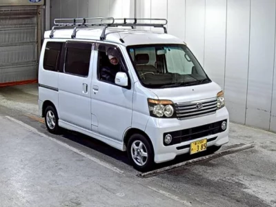 Daihatsu Atrai Wagon  с аукциона в Японии