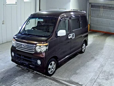Daihatsu Atrai Wagon  с аукциона в Японии