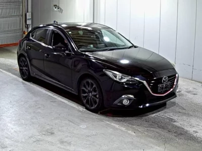 Mazda AXELA  с аукциона в Японии