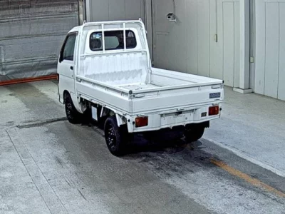 Daihatsu HIJET TRUCK  с аукциона в Японии