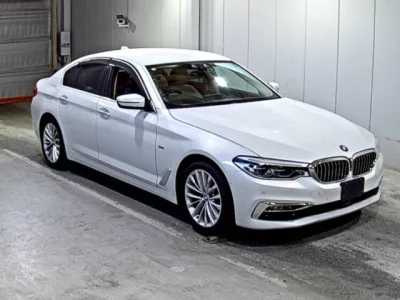 BMW 5-Series  с аукциона в Японии