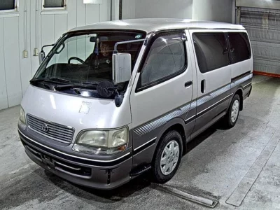 Toyota HIACE  с аукциона в Японии