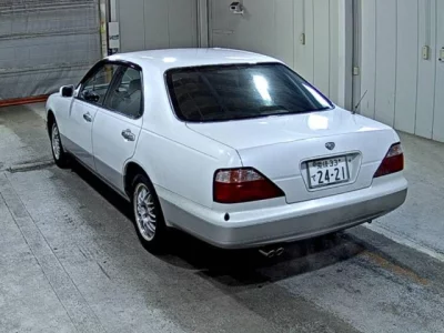 Nissan GLORIA