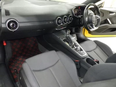 Audi TT  с аукциона в Японии