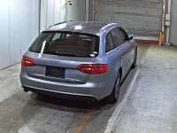 Audi A4 лот № 5128 оценка 4  с аукциона в Японии 4