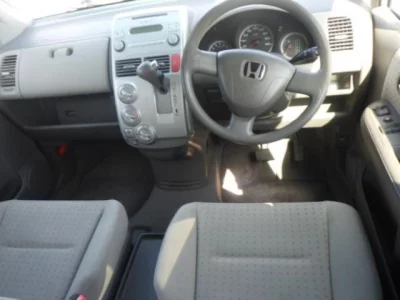 Honda MOBILIO  с аукциона в Японии