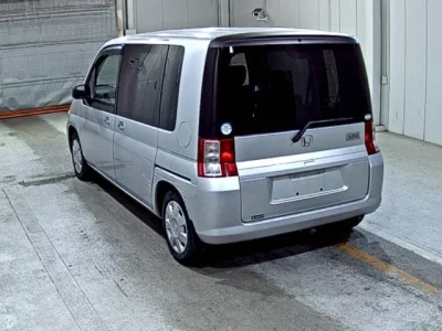 Honda MOBILIO  с аукциона в Японии