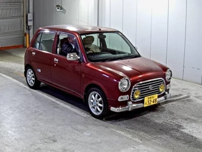 Daihatsu MIRA
