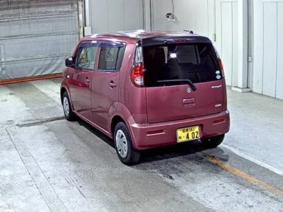 Suzuki MRWAGON