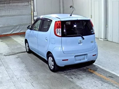 Suzuki MRWAGON