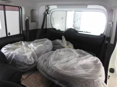 Nissan CUBE  с аукциона в Японии