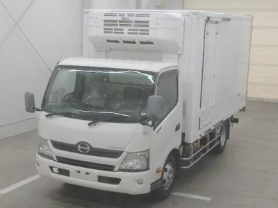 Hino DUTRO  с аукциона в Японии