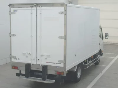 Hino DUTRO  с аукциона в Японии