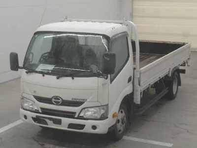 Hino DUTRO  с аукциона в Японии
