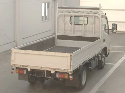 Hino DUTRO  с аукциона в Японии