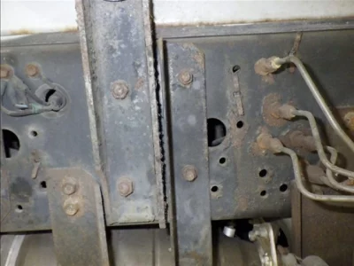 Isuzu FORWARD  с аукциона в Японии