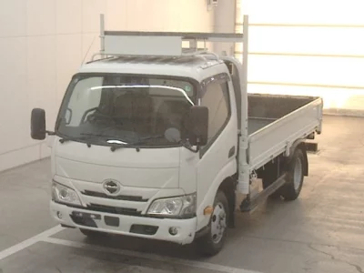 Hino DUTRO  с аукциона в Японии