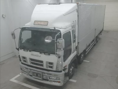 Isuzu TRUCK  с аукциона в Японии