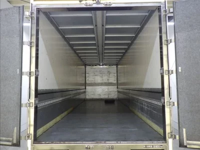 Mitsubishi FUSO TRUCK  с аукциона в Японии